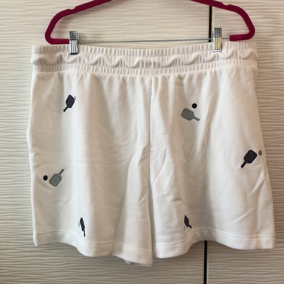 NWT Lou&Grey pickleball cotton terry shorts. XXL. - Picture 2 of 4